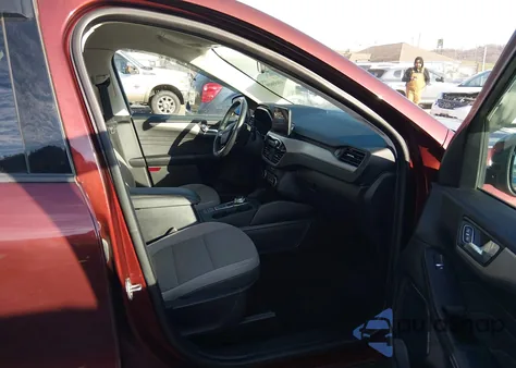 2021 Ford Escape Se z USA, uszkodzony, nr VIN 1FMCU9G60MUA32361